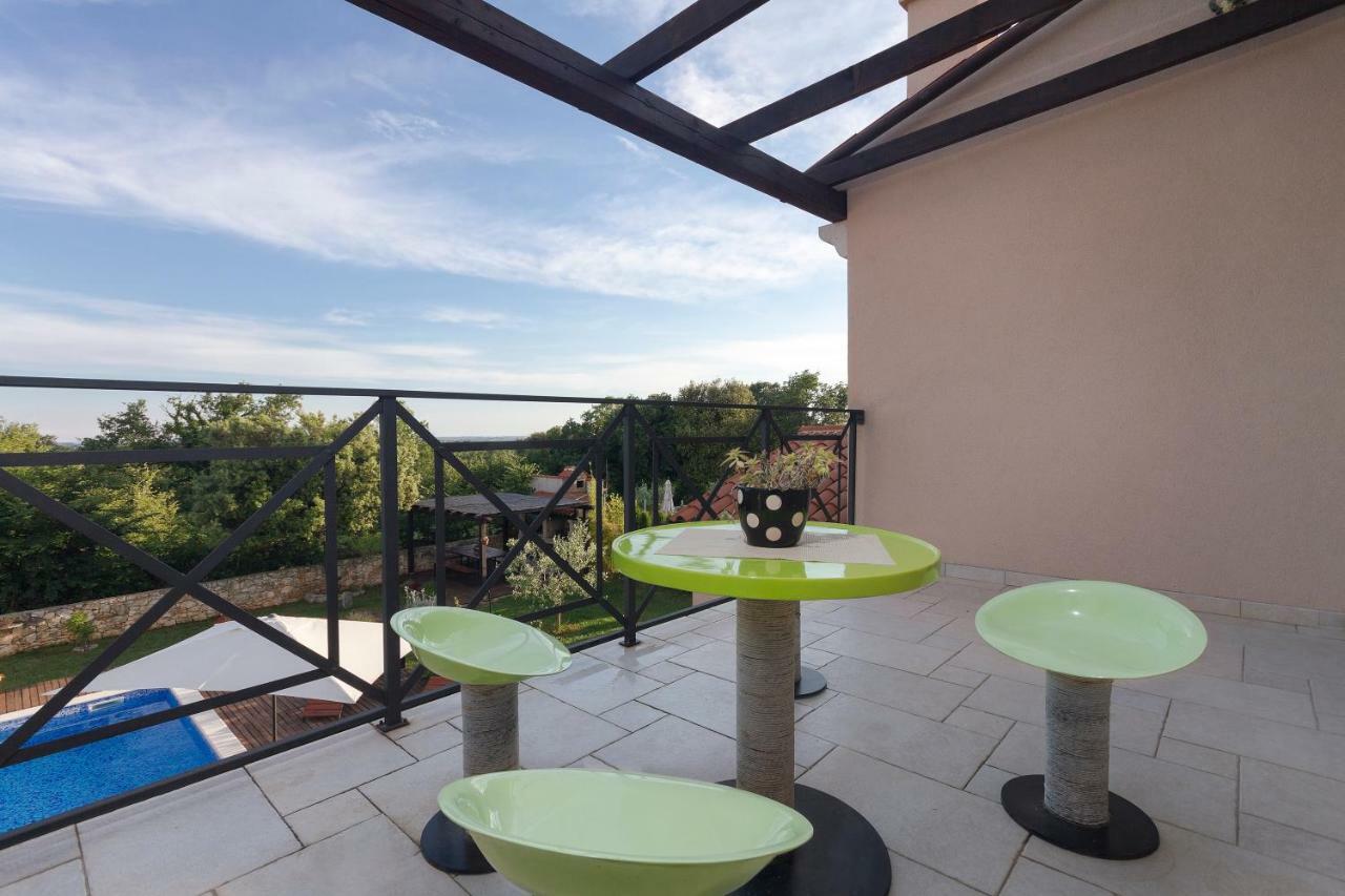 Villa Nana - Modern Villa With A Pool Surrounded By Nature, Istria-Pula Valtura Exterior photo